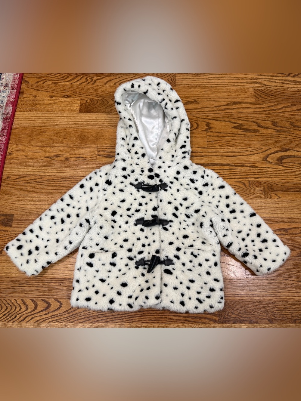 VTG Disney Store 102 Dalmatians Girls Faux Fur Hooded Toggle Coat Jacket XXS
